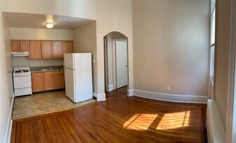 Building Photo - 4328 Osage Ave