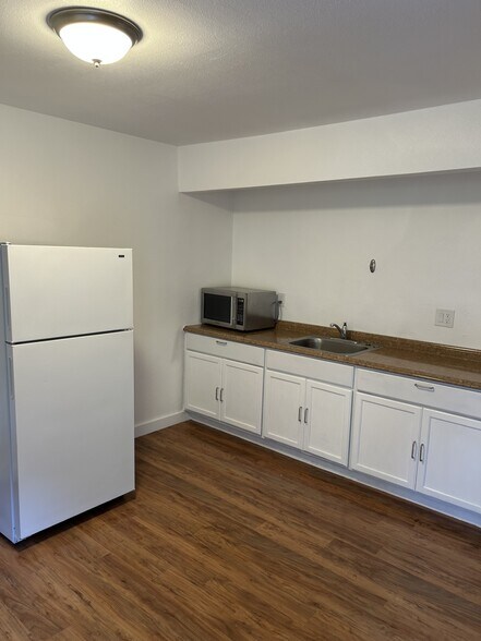 Building Photo - 961 Barkley Ct