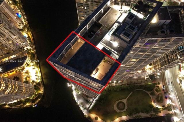 Building Photo - 465 Brickell Ave