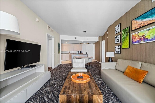 Building Photo - 4111 S Ocean Dr