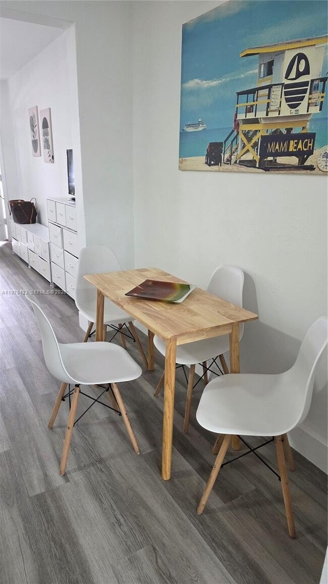 Building Photo - 761 Euclid Ave