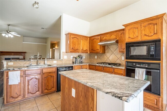 Building Photo - 343 Montana Trail