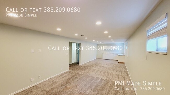 Building Photo - Beautiful, spacious 4 bedroom home in Tayl...