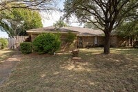 Building Photo - 4810 Berridge Ln