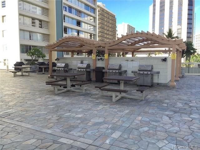 Building Photo - 445 Seaside Ave