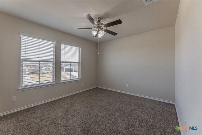 Building Photo - 5205 Azura Wy