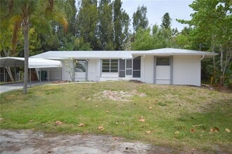 Building Photo - 1639 Manor Rd