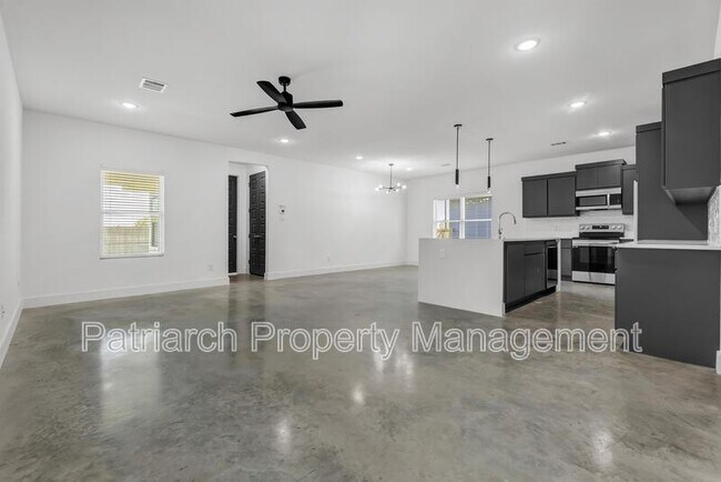 Building Photo - 3007 Alpha Wolf Ct