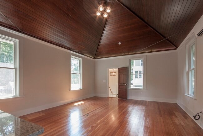 Building Photo - 49 A Soule Ave
