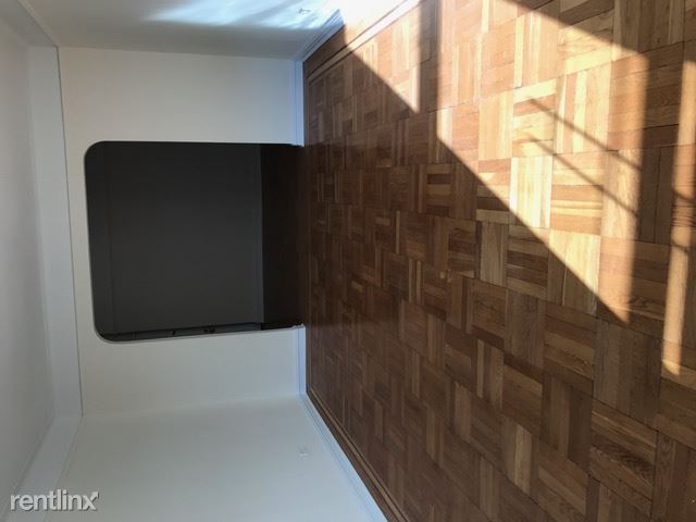 Building Photo - 6421 Booth St