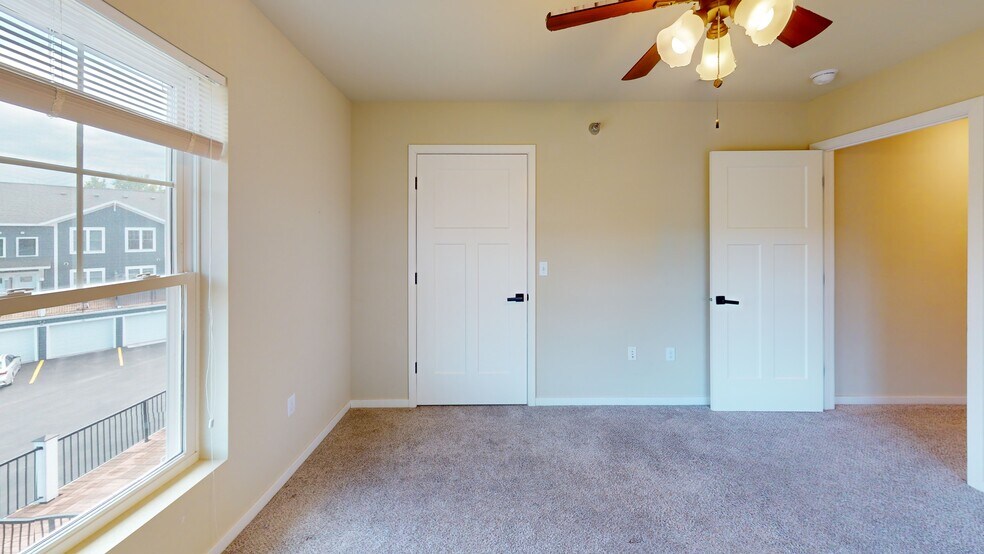 Building Photo - 2018 Campbell Rd