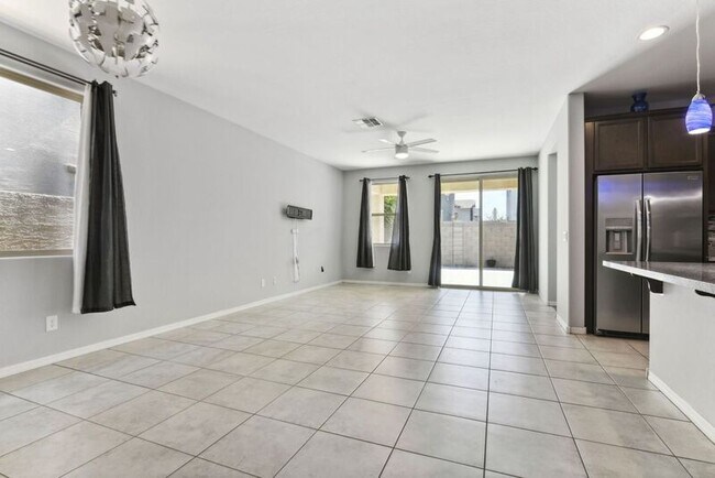 Building Photo - 7707 S 37th St