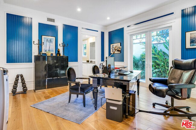 Building Photo - 19633 Wells Dr