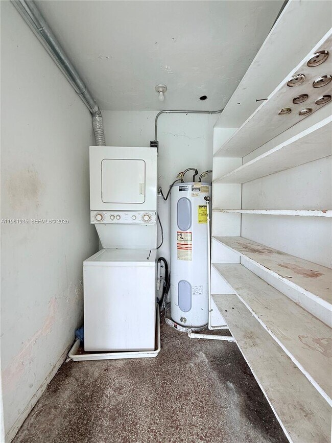 Building Photo - 815 NW 16th St