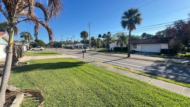 Building Photo - IMMACULATE 4 Bedroom, 2 Bathroom Home in Cocoa Beach!! ONLY MINUTES from the Beach!! (Lawn Care I...