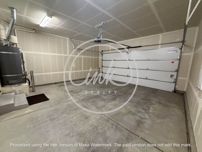 Building Photo - 439 Dubois Ln