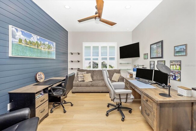 Building Photo - 18805 Valleta Ave