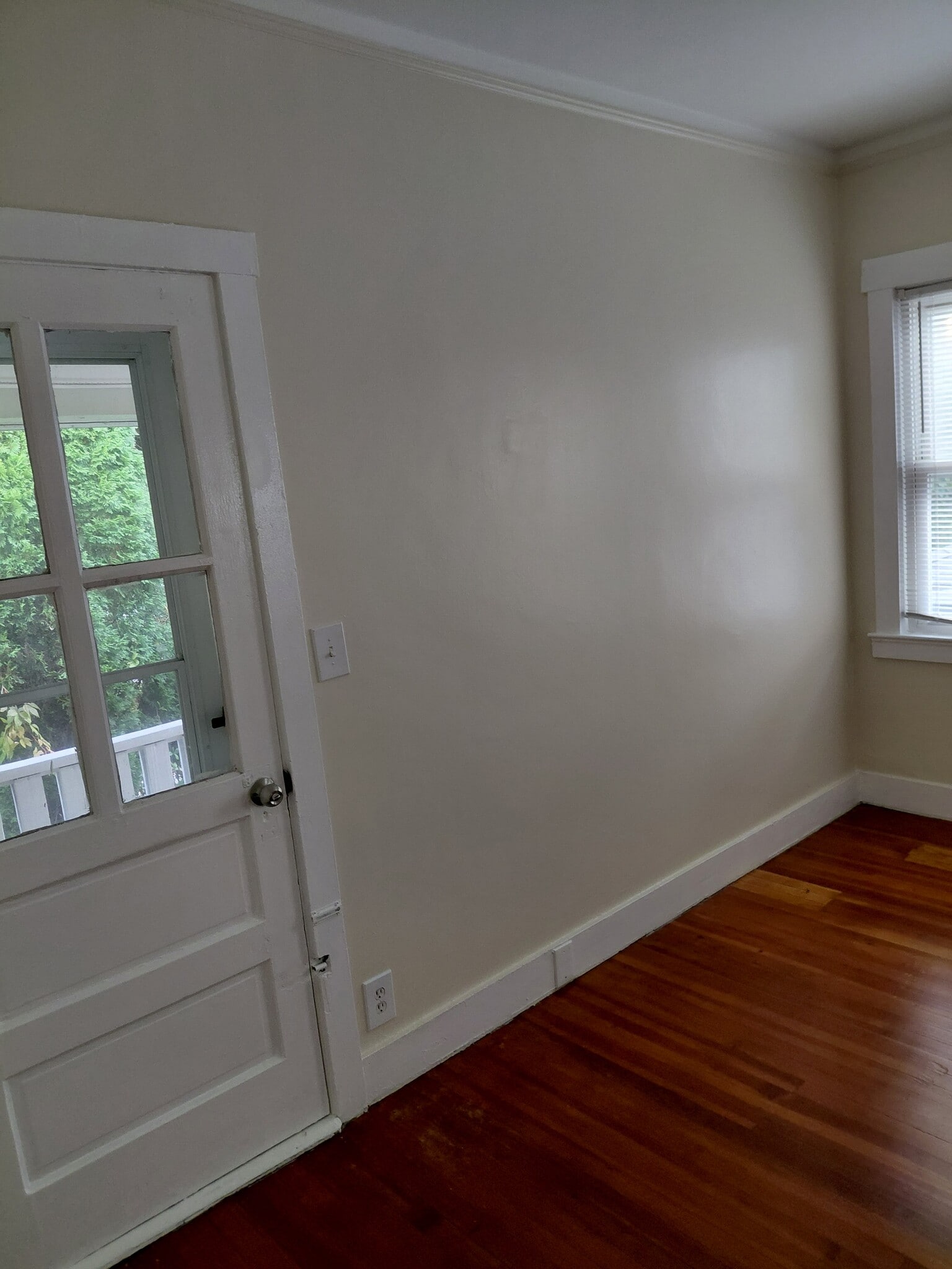 Building Photo - 41 Saratoga Ave