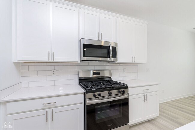 Building Photo - 17290 Wellburn Dr