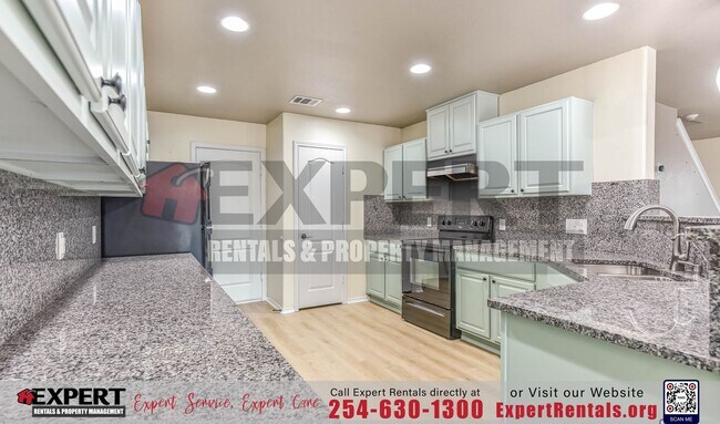 Building Photo - Spacious Solar-Equipped Home in Temple, TX