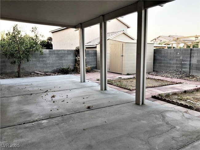 Building Photo - 5544 Donaldson Ct