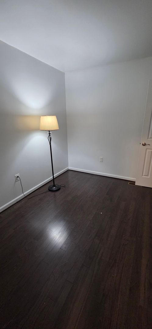 Building Photo - Convenience Meets Charm in This Frederick Gem!