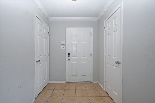 Building Photo - 26611 Marble Falls Bend
