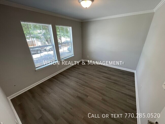 Building Photo - 1040 Thomasville Estates Dr SE