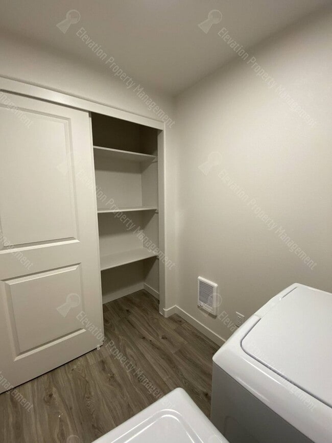 Building Photo - NEWER CONSTRUCTION - 2 BR 1BA Hayden Home in Redmond