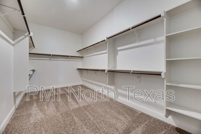 Building Photo - 740 Sandbox Drive