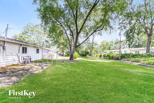 Building Photo - 510 Impala Ln