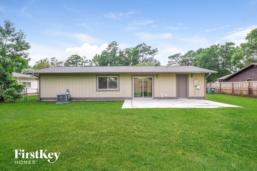 Building Photo - 304 Pembrook St