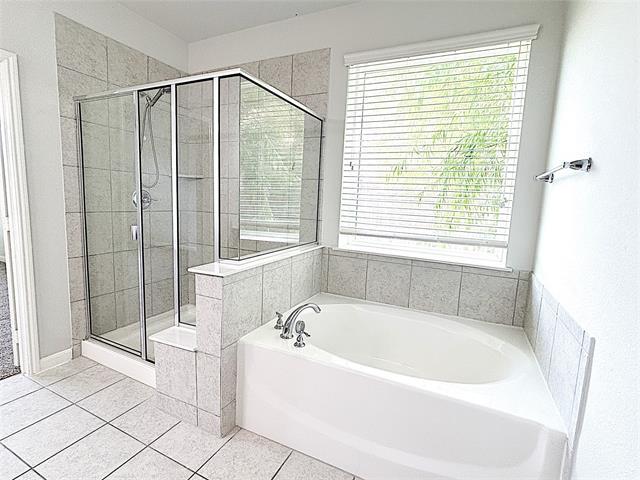 Building Photo - 9470 Smoke Tree Dr