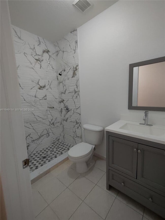 Building Photo - 8546 SW 165th Pl