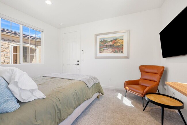 Building Photo - 81890 Via Encinitas