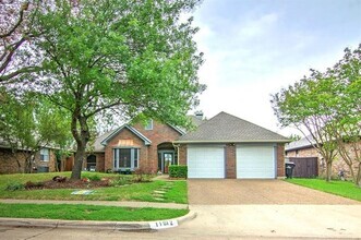 Building Photo - 11012 Promise Land Dr