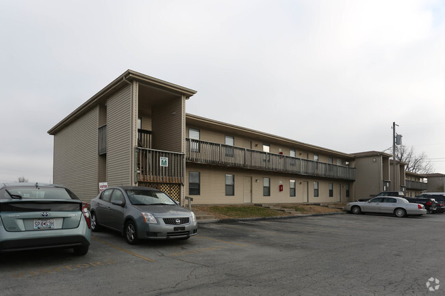Building Photo - Belcrest Apartments