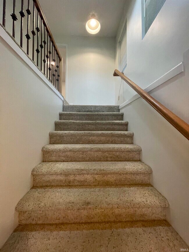 Building Photo - 1200 N Washington St