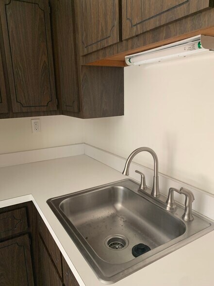 Building Photo - 6 Aspen Way