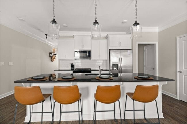 Building Photo - 3604 Silvery Wy