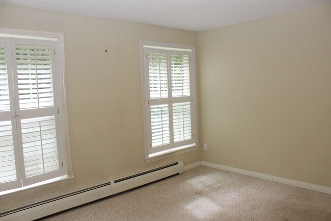 Building Photo - Long Term Rental in Sandwich - 3 Bedroom H...