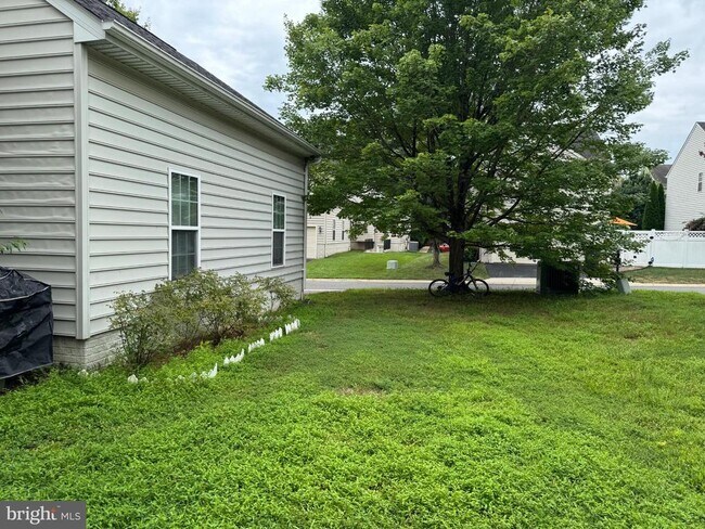 Building Photo - 12489 Pfitzner Ct