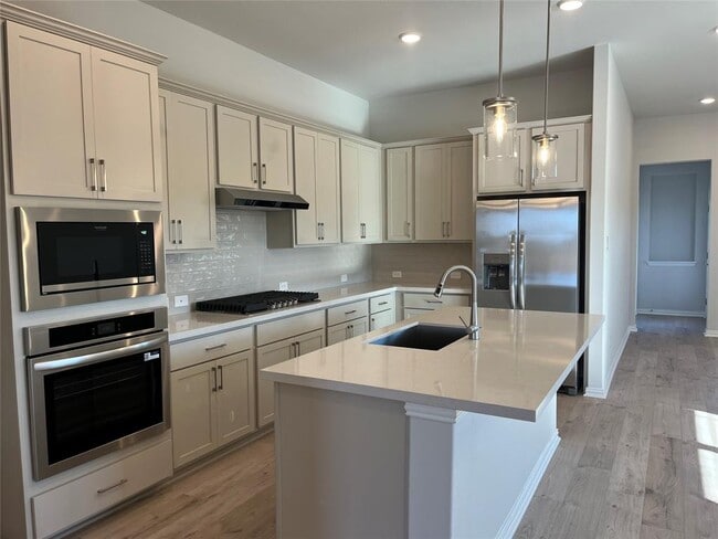 Building Photo - 244 Rubber Tree Wy