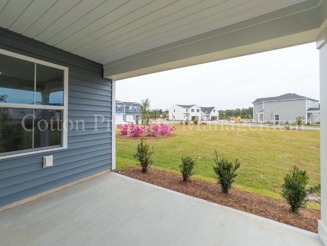 Building Photo - 29 W Pioneer Wy