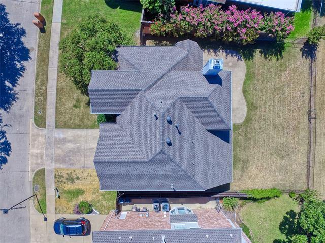 Building Photo - 5717 Belle Chasse Ln