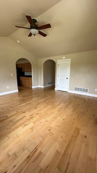 Building Photo - 3895 Potosi St