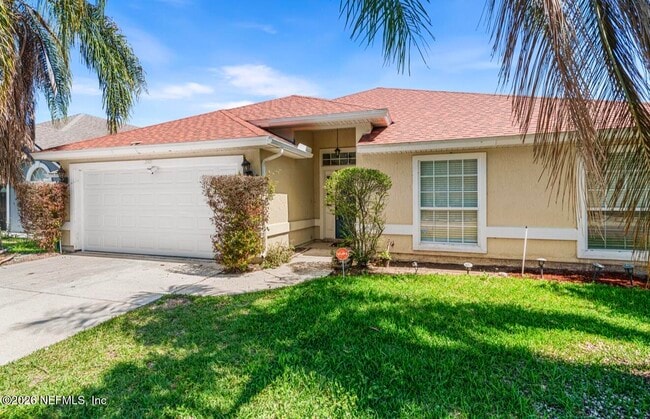 Building Photo - 2471 Coachman Lakes Dr