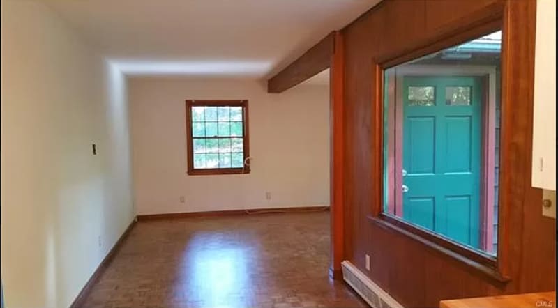 Building Photo - 13 Waterbury St