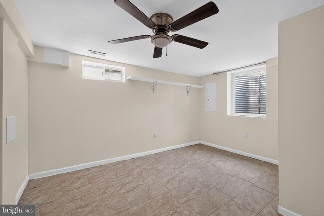 Building Photo - 4700 Addison Dr