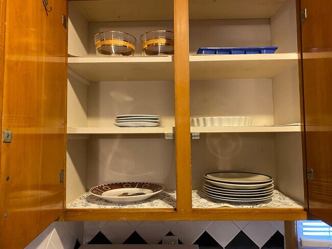 Building Photo - 1310 Forest Hills Blvd